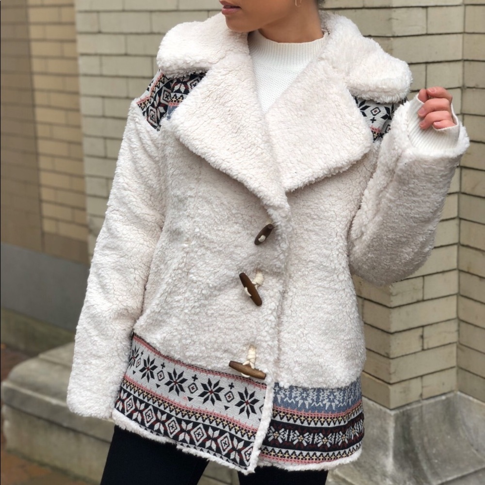 Teddy Faux Fur Sherpa Coat - lollita White - Picture 2 of 8